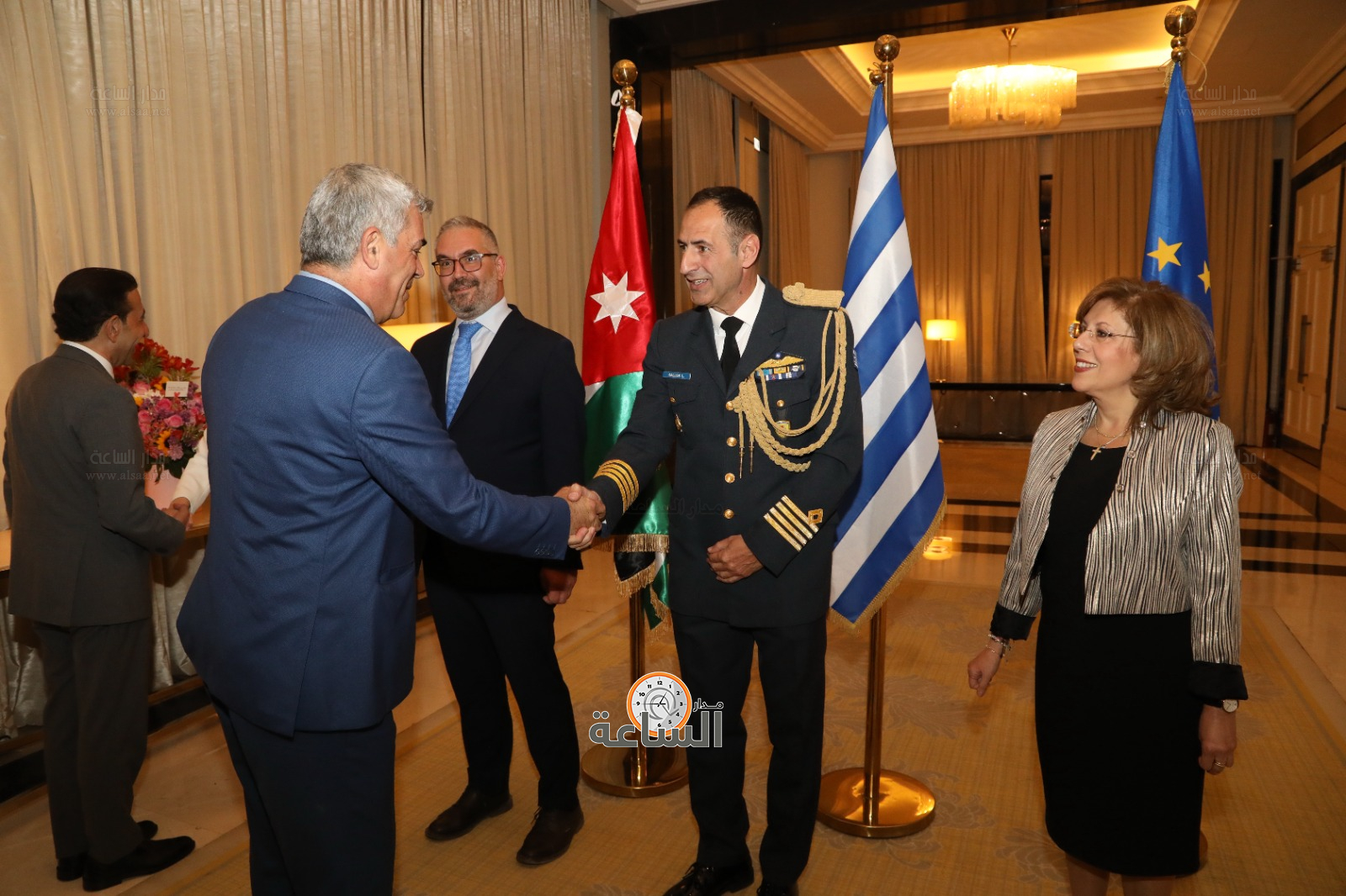 Madar Al-Saa Images 0.5875742660339028