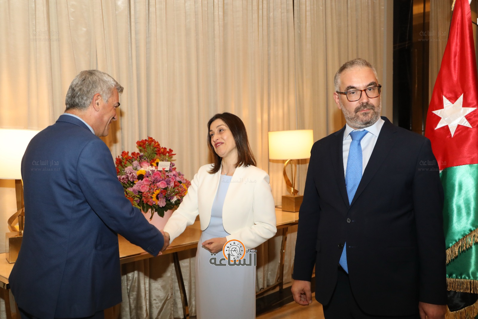 Madar Al-Saa Images 0.8206942027034813