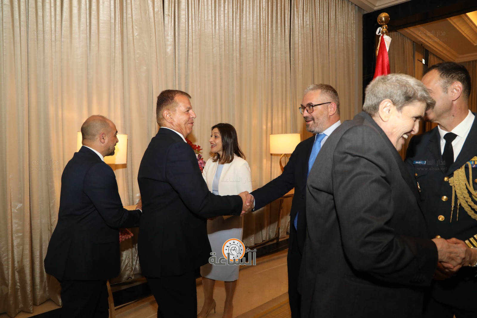 Madar Al-Saa Images 0.3550493895456397