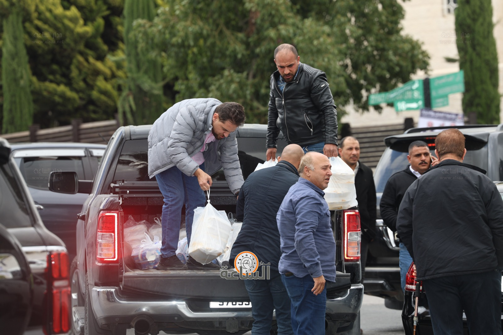 Madar Al-Saa Images 0.3362610520103926