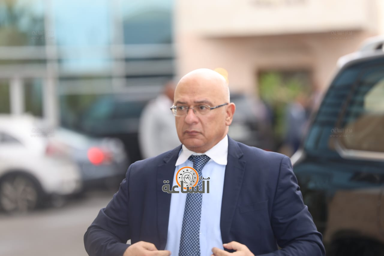 Madar Al-Saa Images 0.4148329618508271