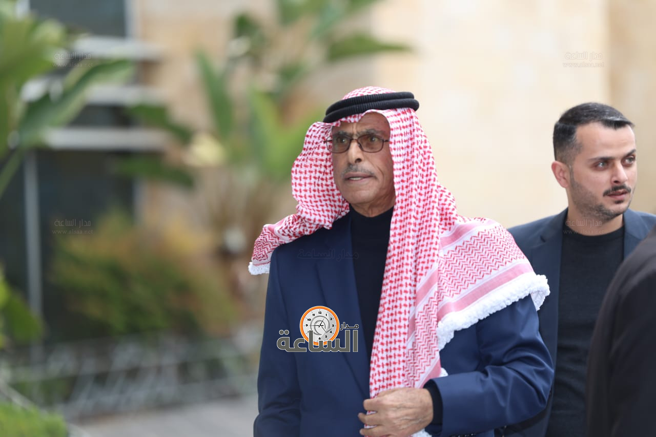 Madar Al-Saa Images 0.754302808926863