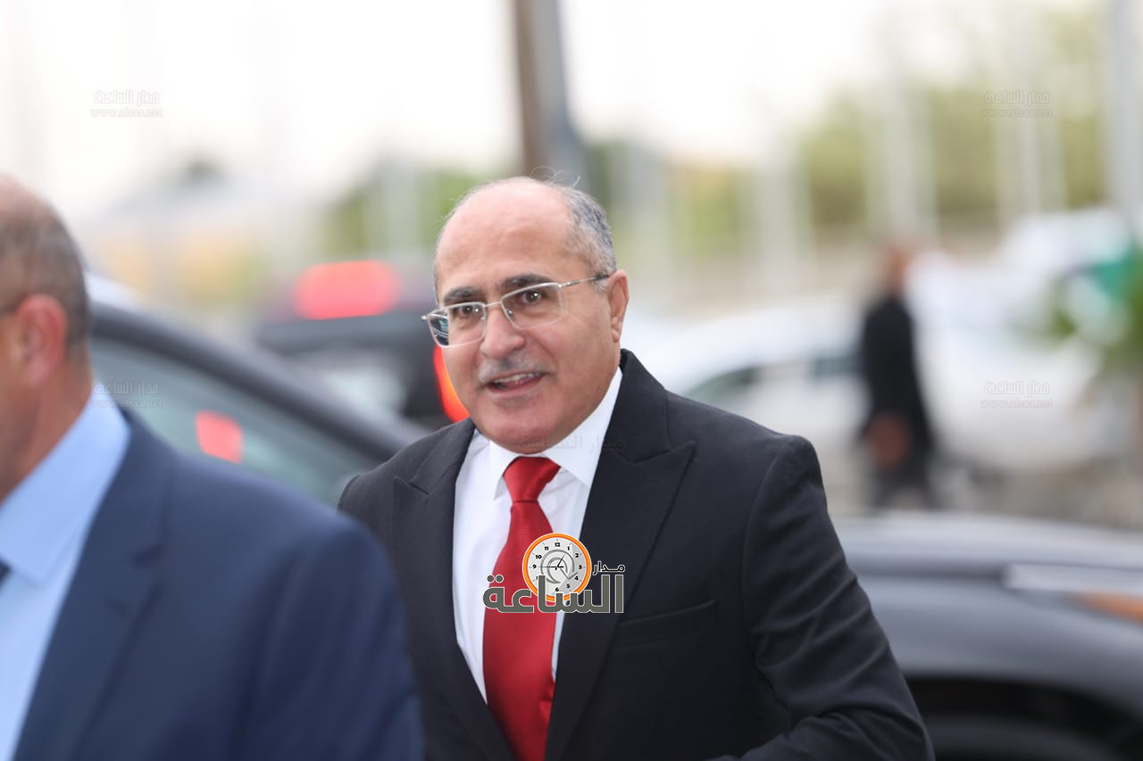 Madar Al-Saa Images 0.3511687319046616