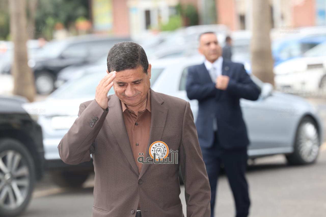 Madar Al-Saa Images 0.6428496556487499