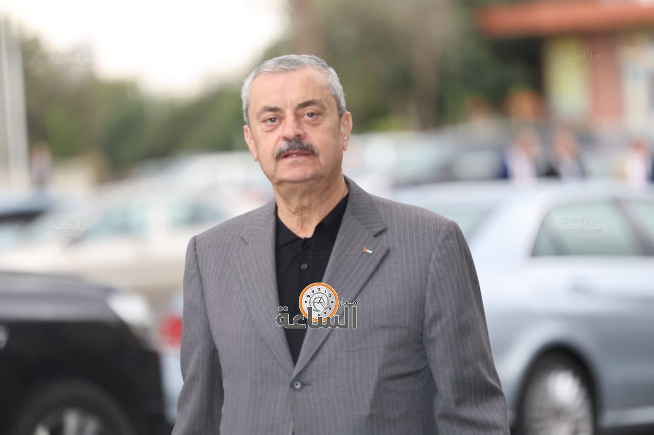 Madar Al-Saa Images 0.4965203920108886