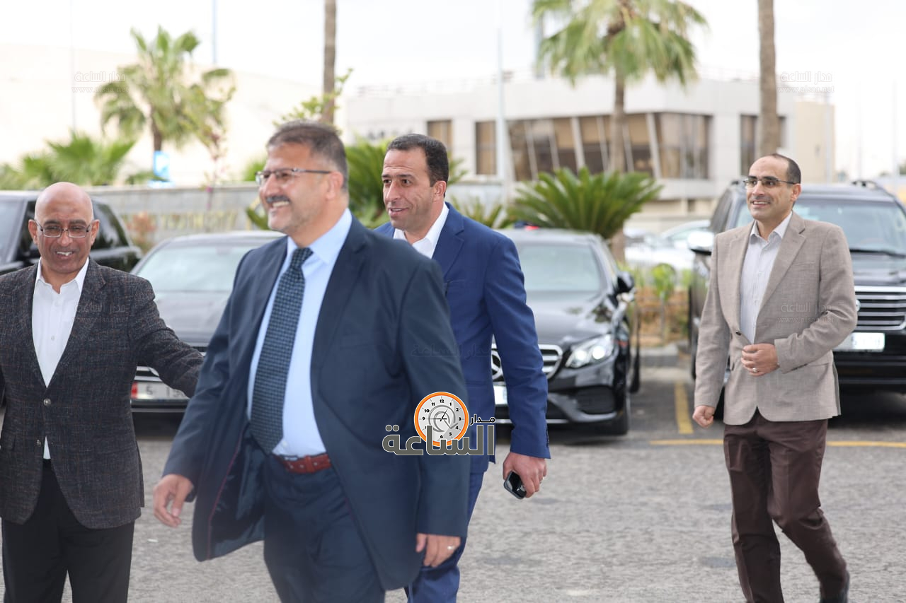 Madar Al-Saa Images 0.34369742962778804