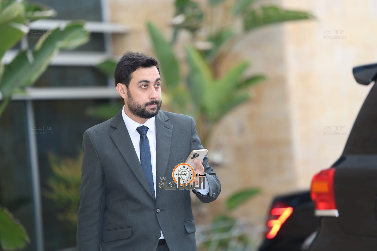 Madar Al-Saa Images 0.36155652308567576