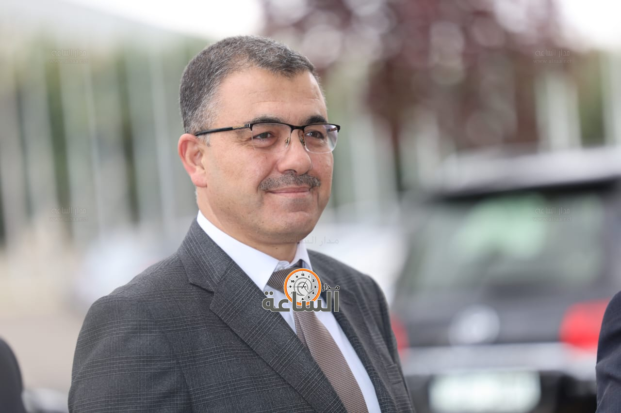 Madar Al-Saa Images 0.8128841476711721