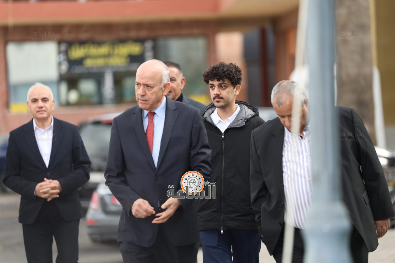 Madar Al-Saa Images 0.8898339262317168