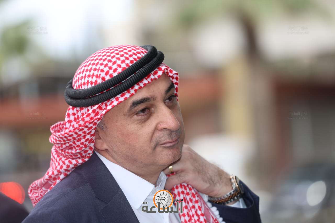 Madar Al-Saa Images 0.9194364588197619