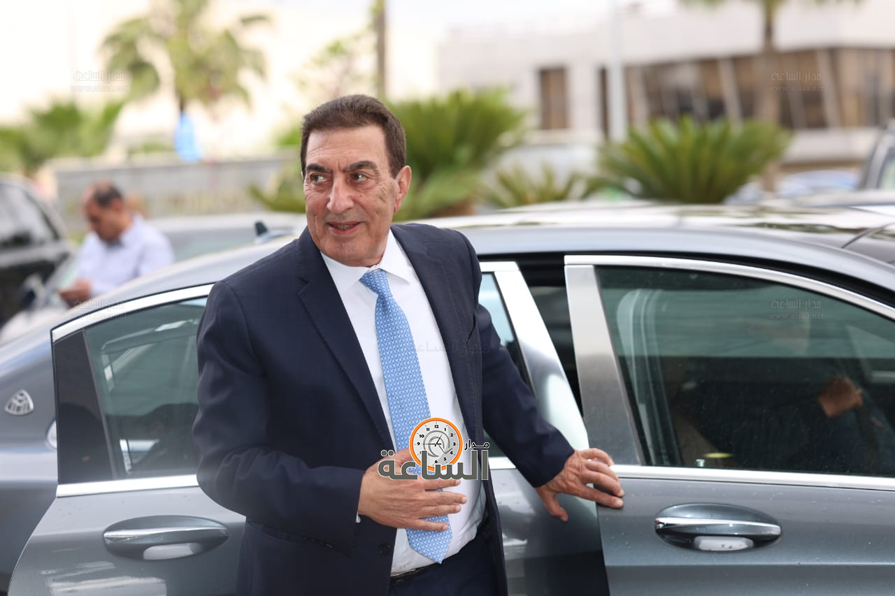 Madar Al-Saa Images 0.25674745496607254