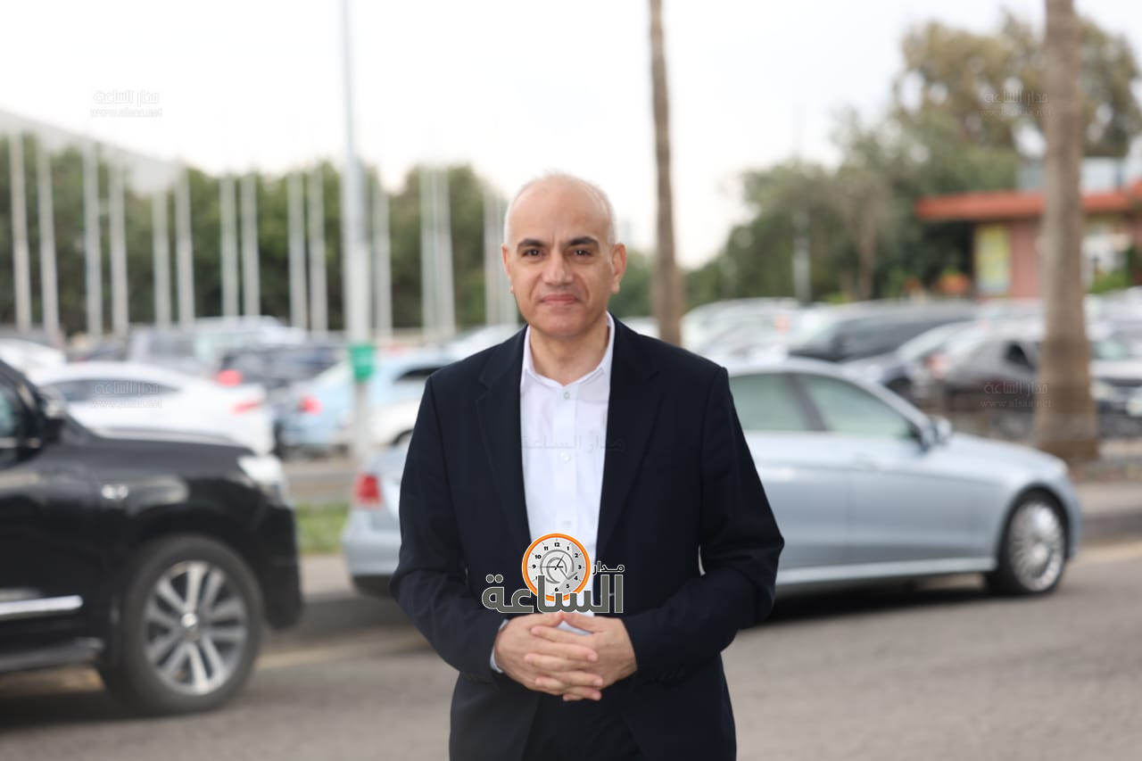 Madar Al-Saa Images 0.49654018621113283