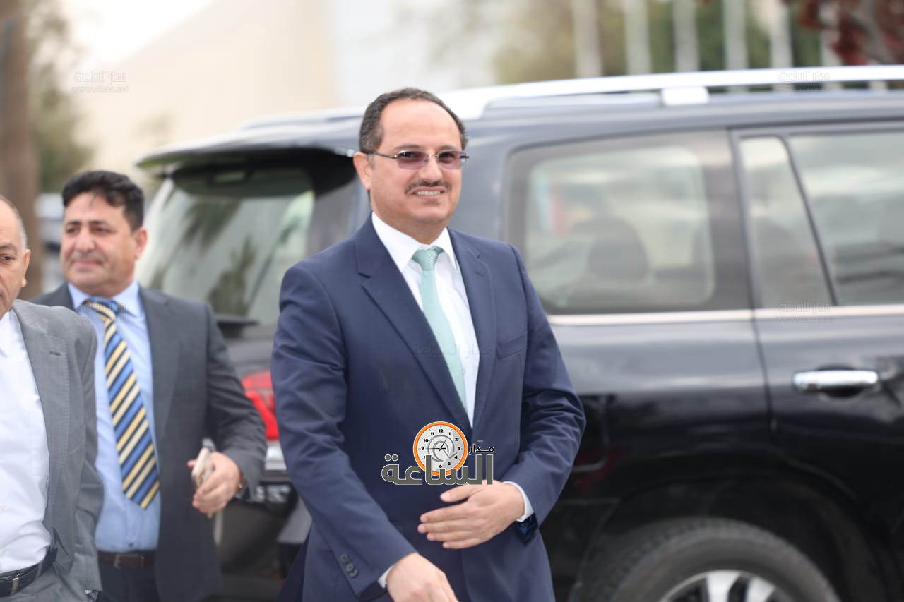 Madar Al-Saa Images 0.8411754616078251