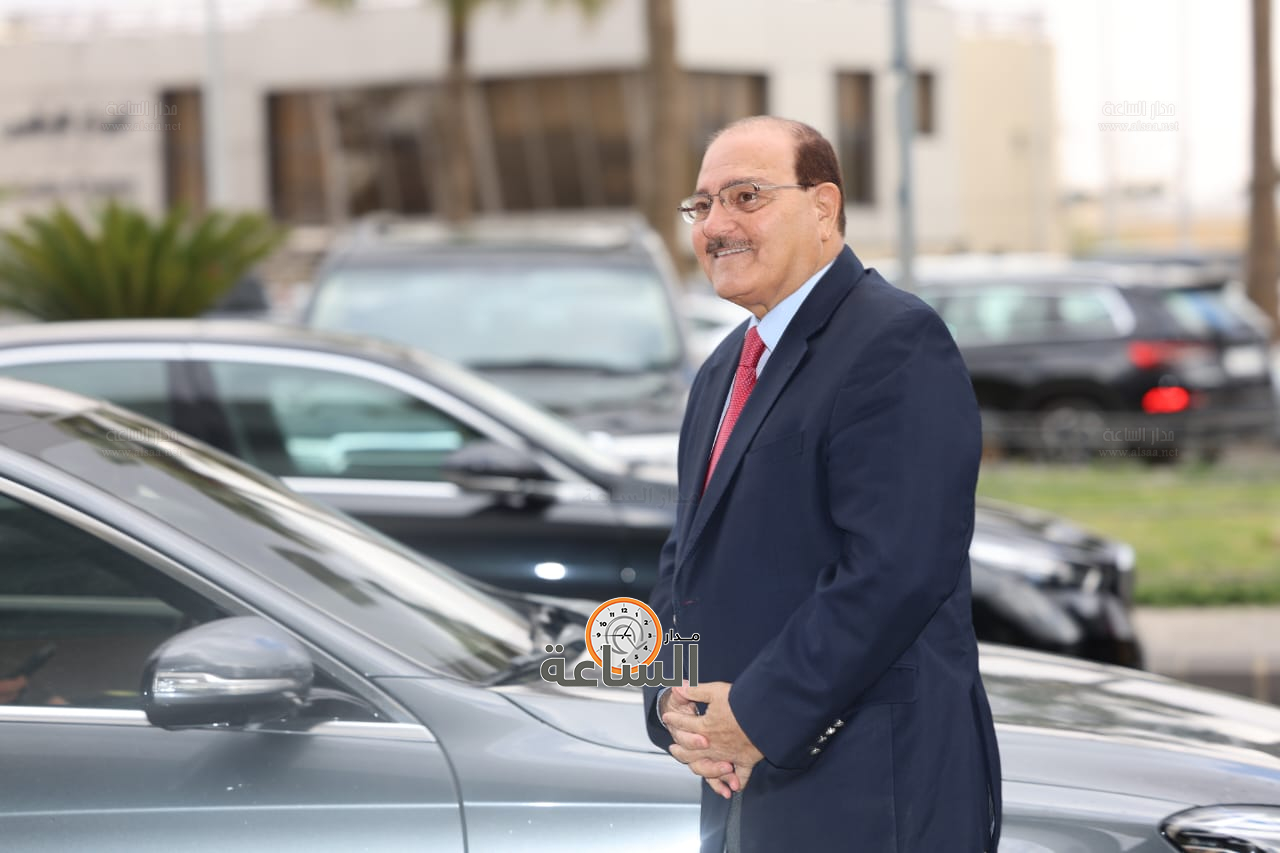 Madar Al-Saa Images 0.6660634430424526