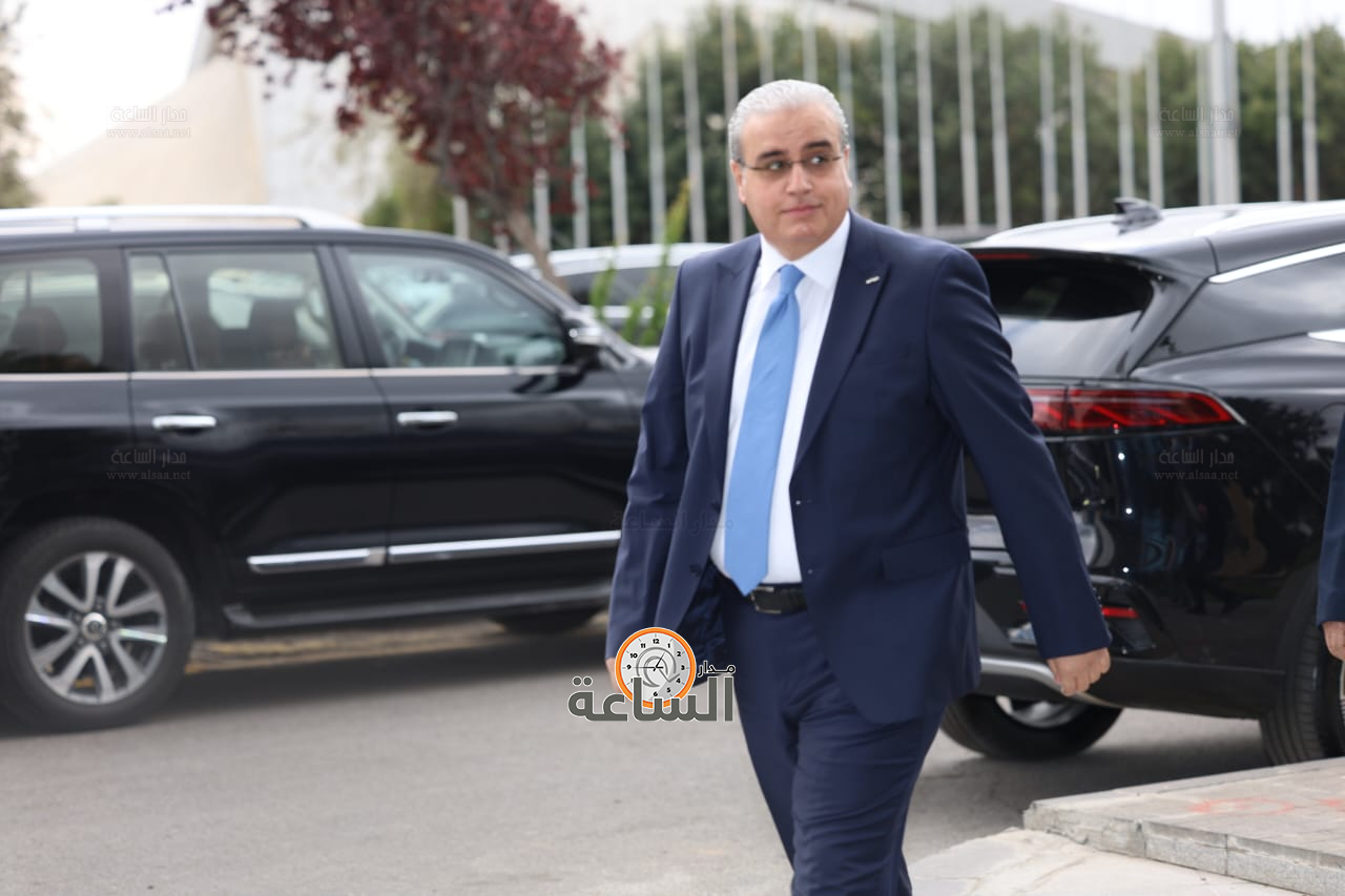 Madar Al-Saa Images 0.34899533825356377