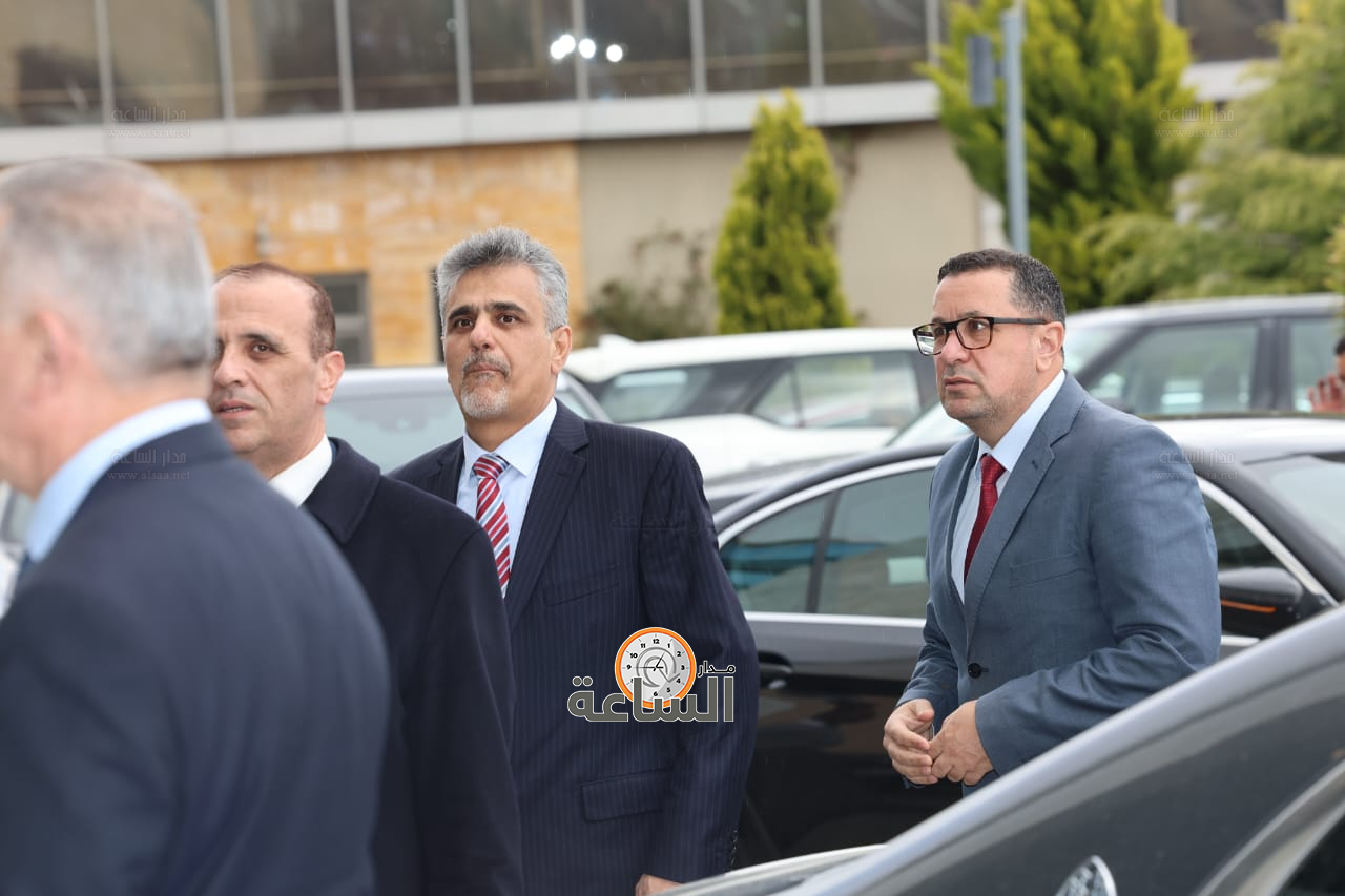 Madar Al-Saa Images 0.9210757525287439