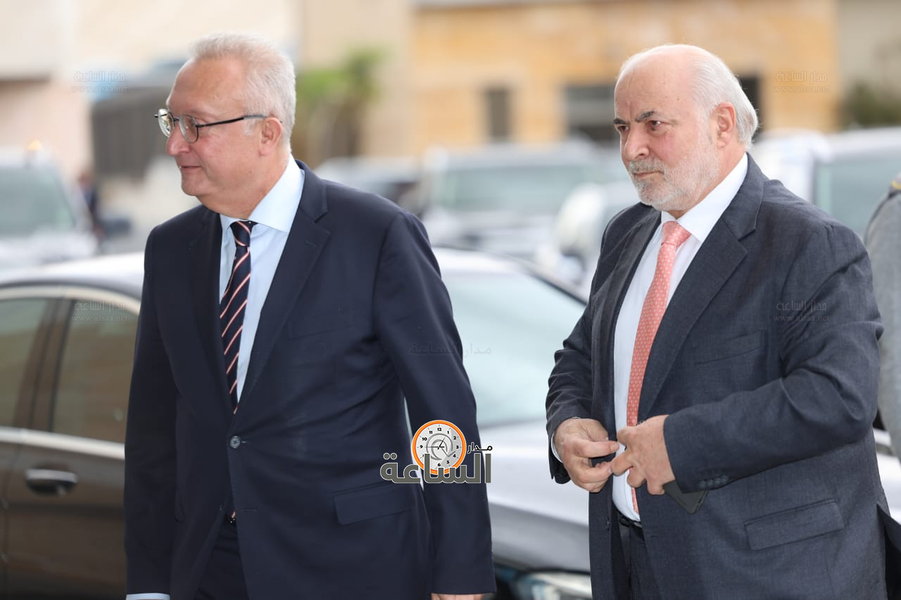 Madar Al-Saa Images 0.4410160215602902