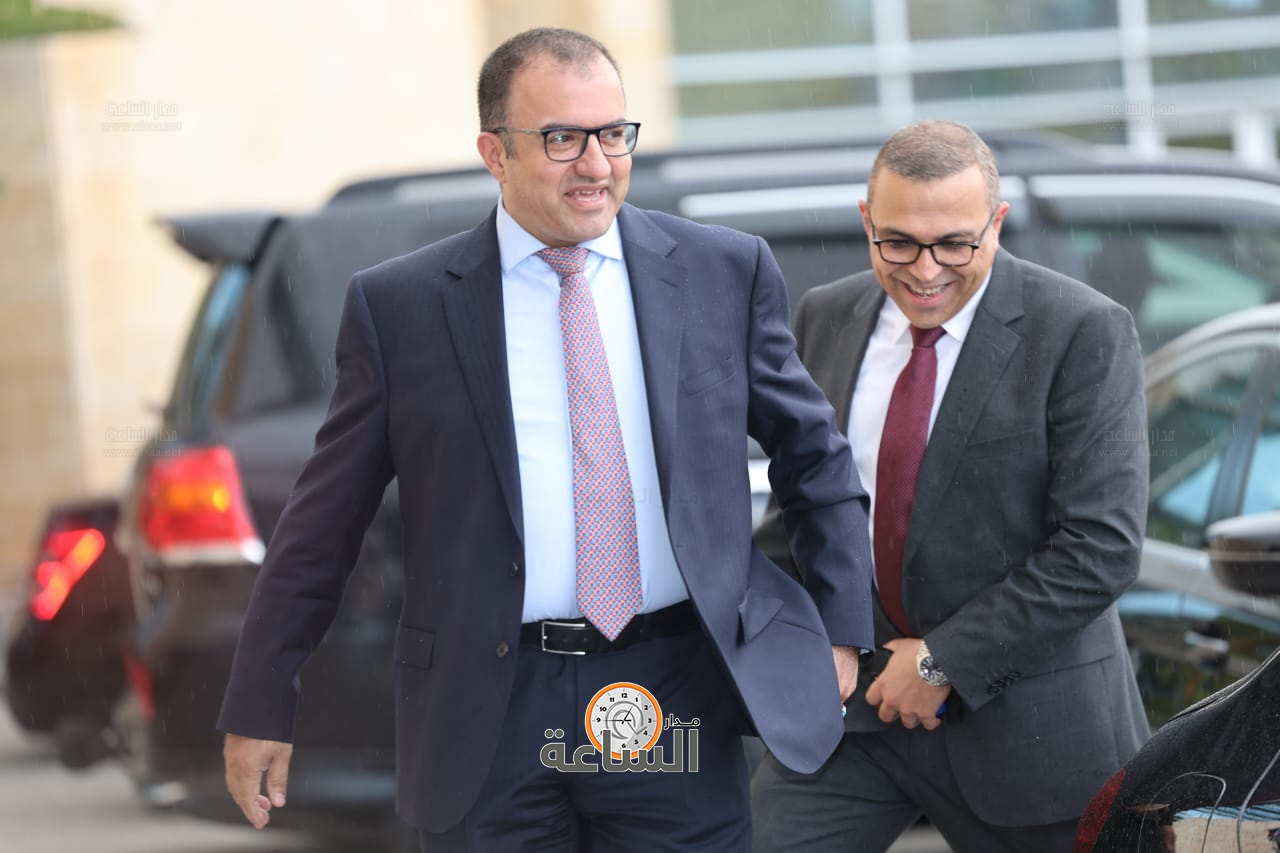 Madar Al-Saa Images 0.5343397861490594