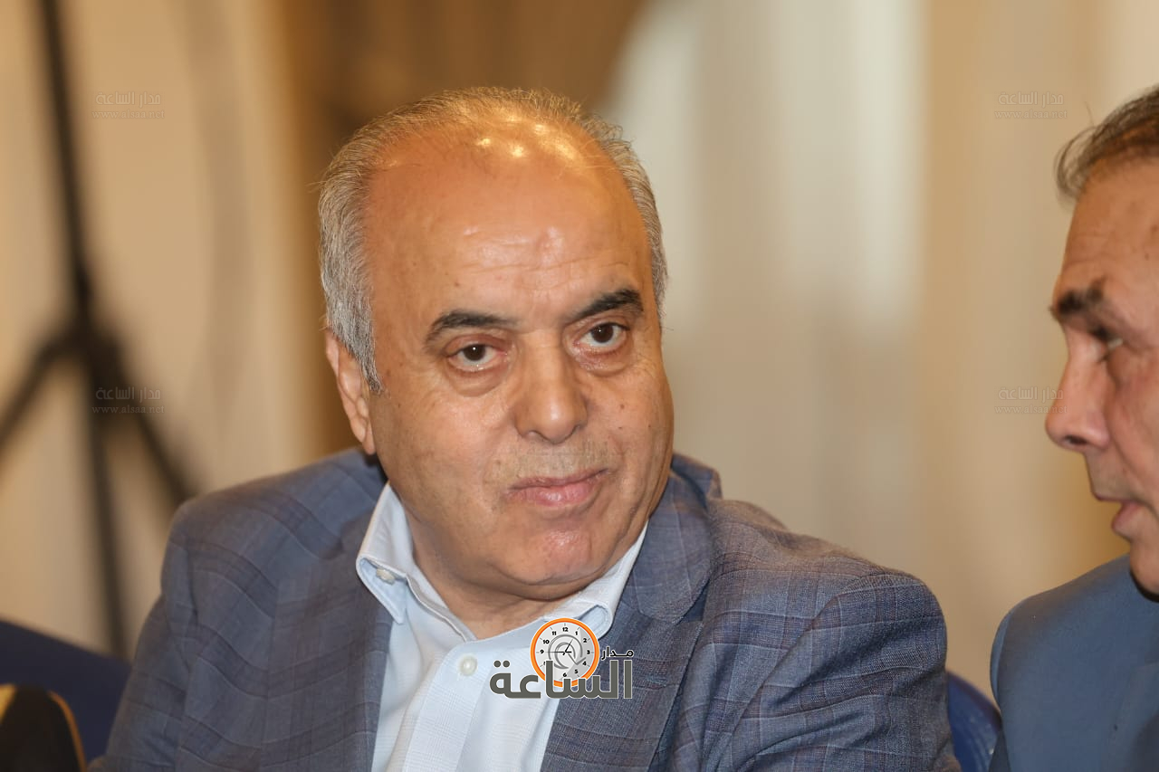 Madar Al-Saa Images 0.8777119093054