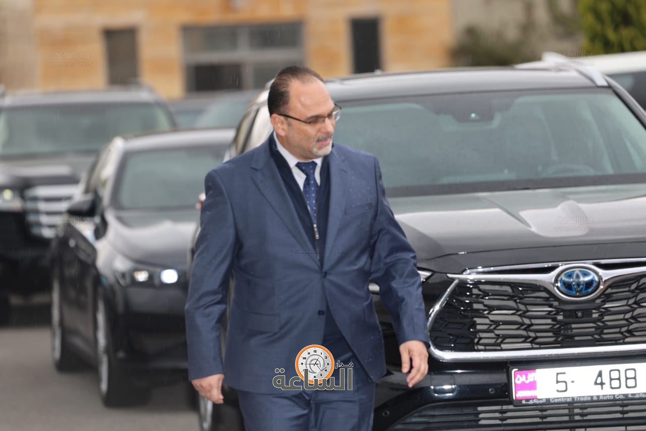 Madar Al-Saa Images 0.8617937420382137