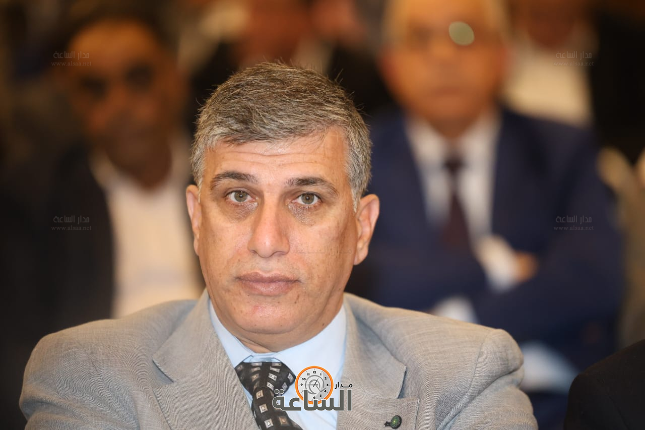 Madar Al-Saa Images 0.05213590490359943