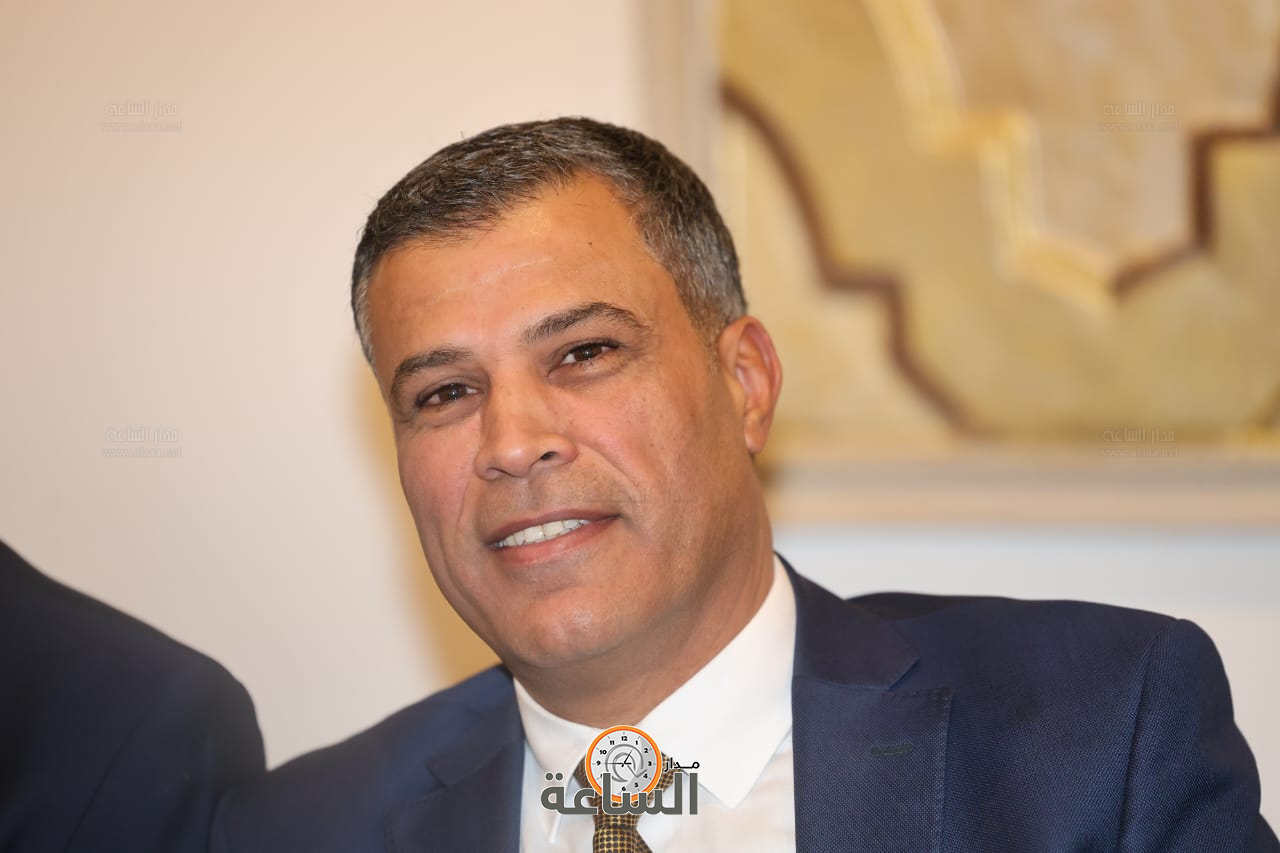 Madar Al-Saa Images 0.18898583426035565