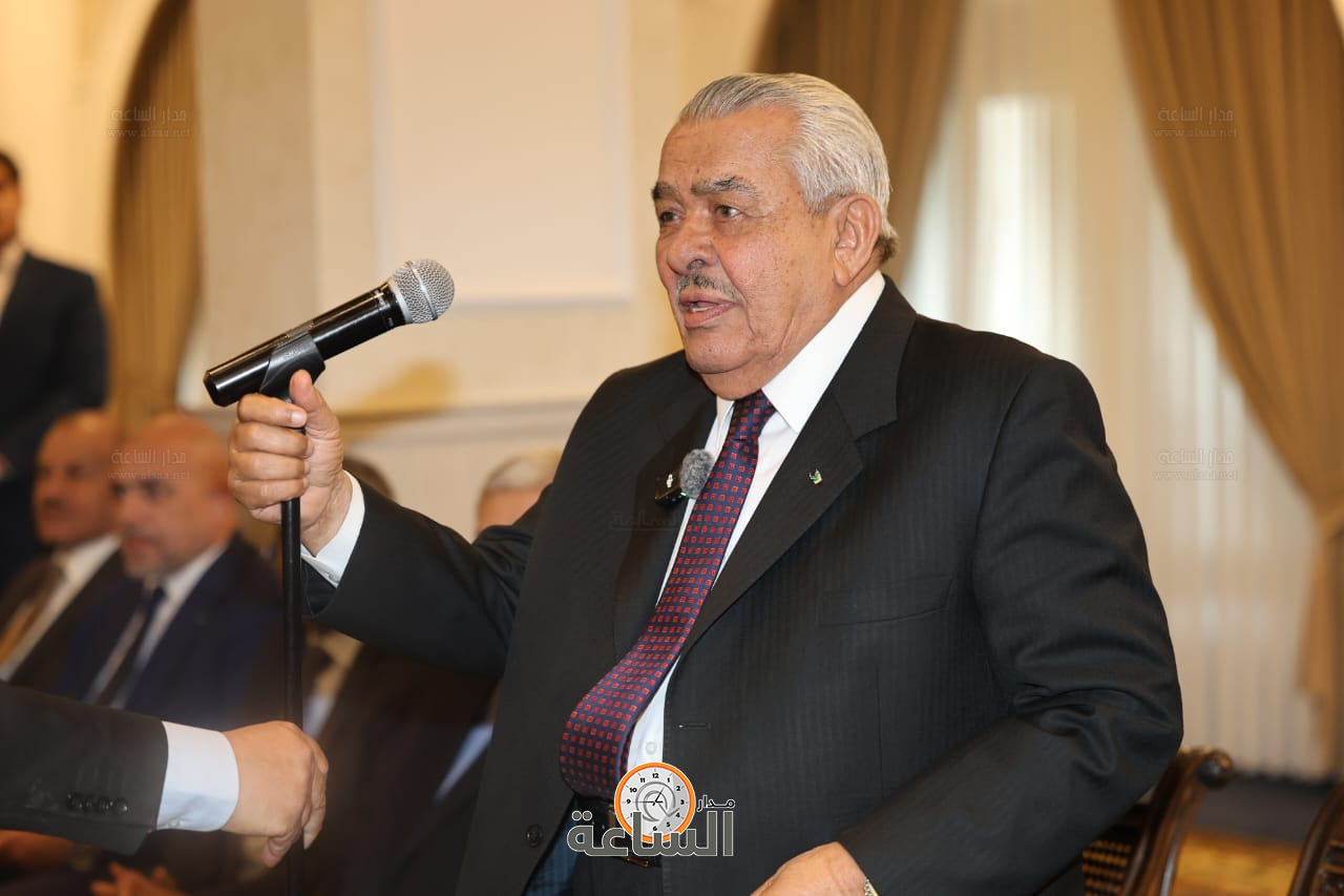 Madar Al-Saa Images 0.8119535666107888