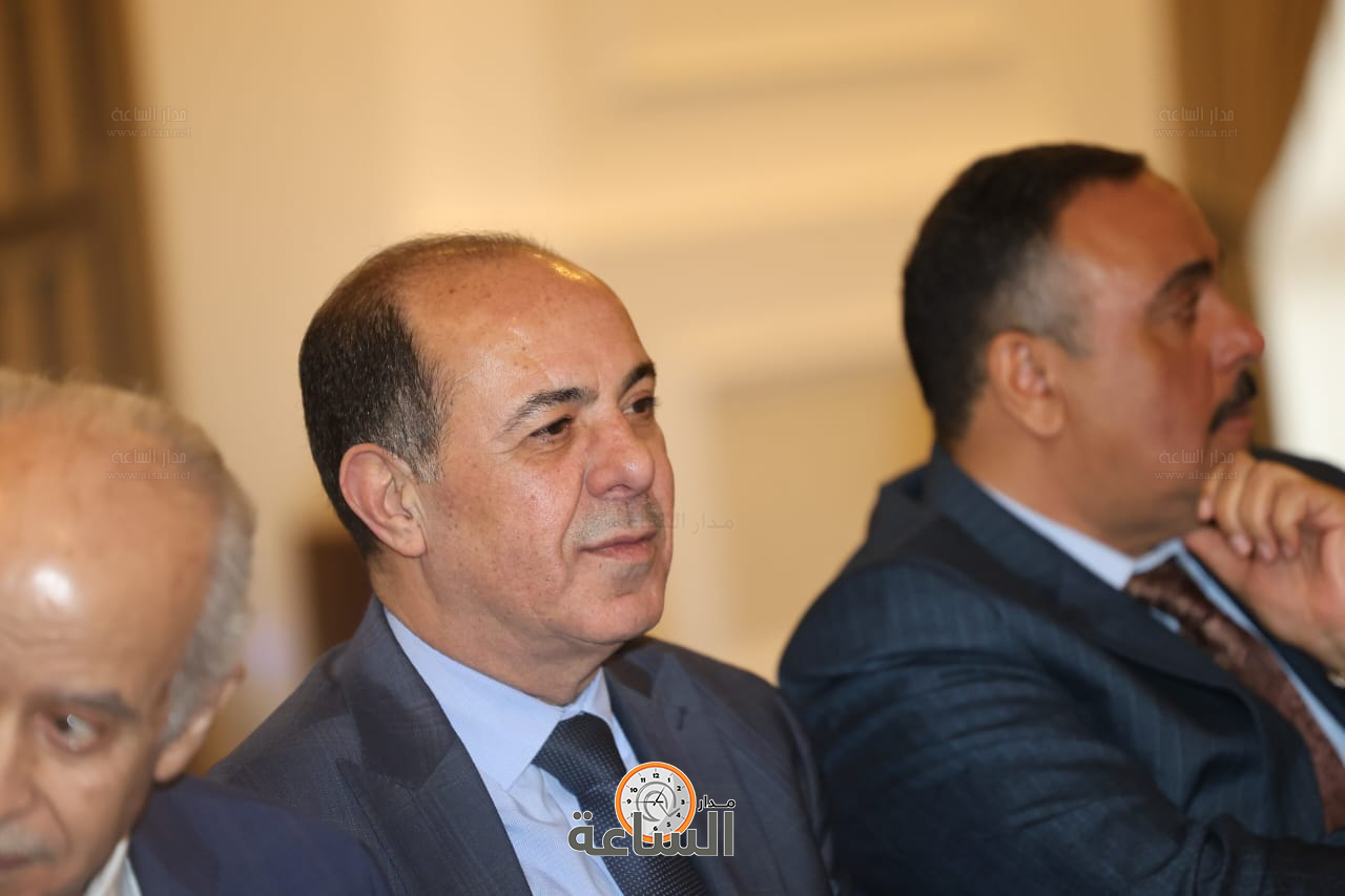 Madar Al-Saa Images 0.5652450889154612