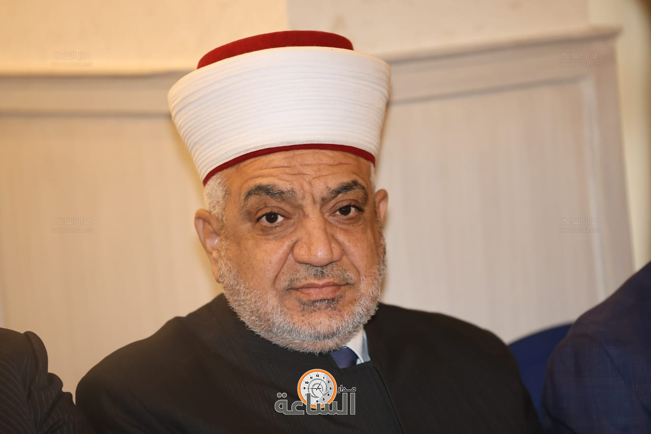 Madar Al-Saa Images 0.569476432693204