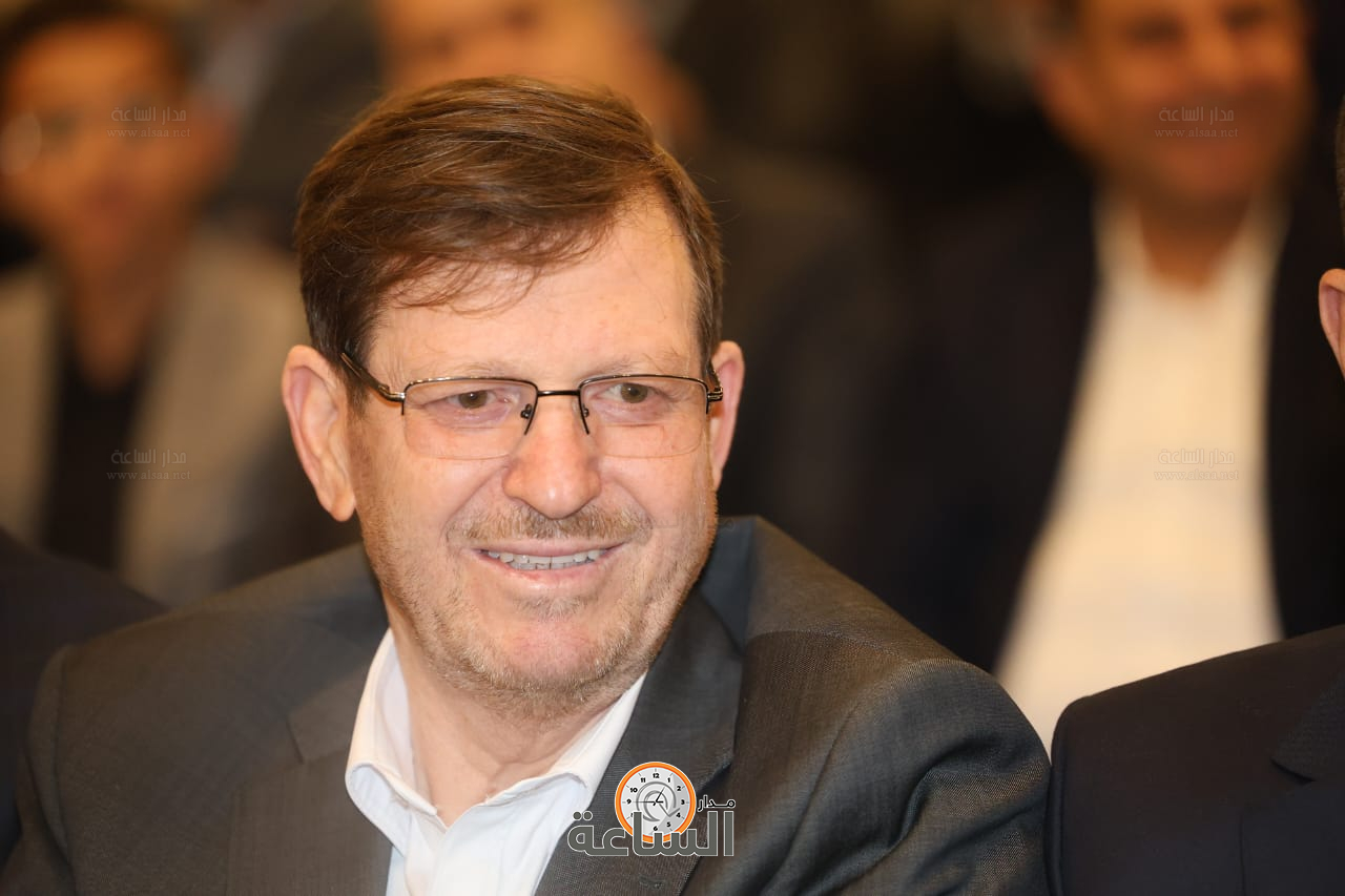 Madar Al-Saa Images 0.7707149382095412