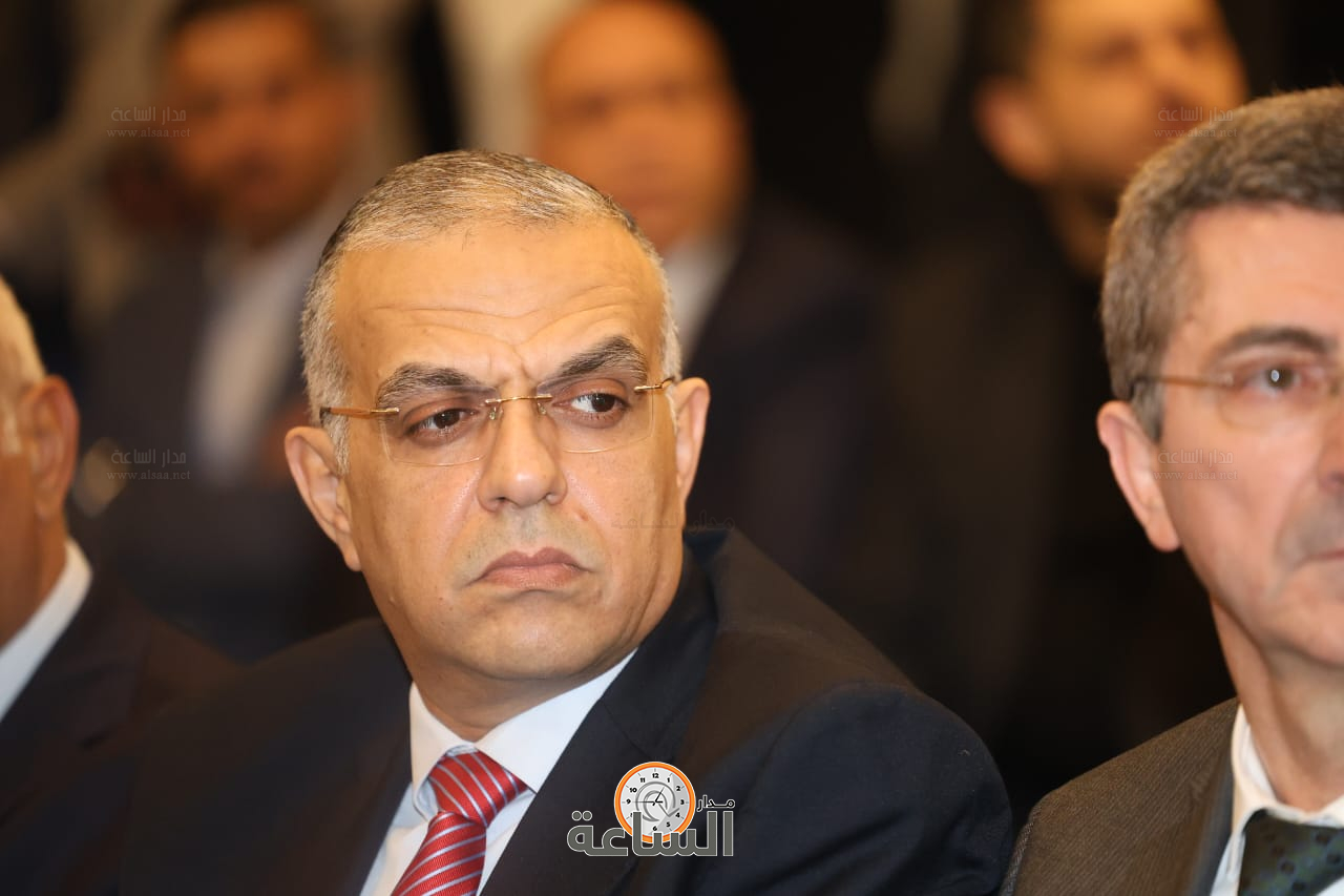 Madar Al-Saa Images 0.9280393250658219