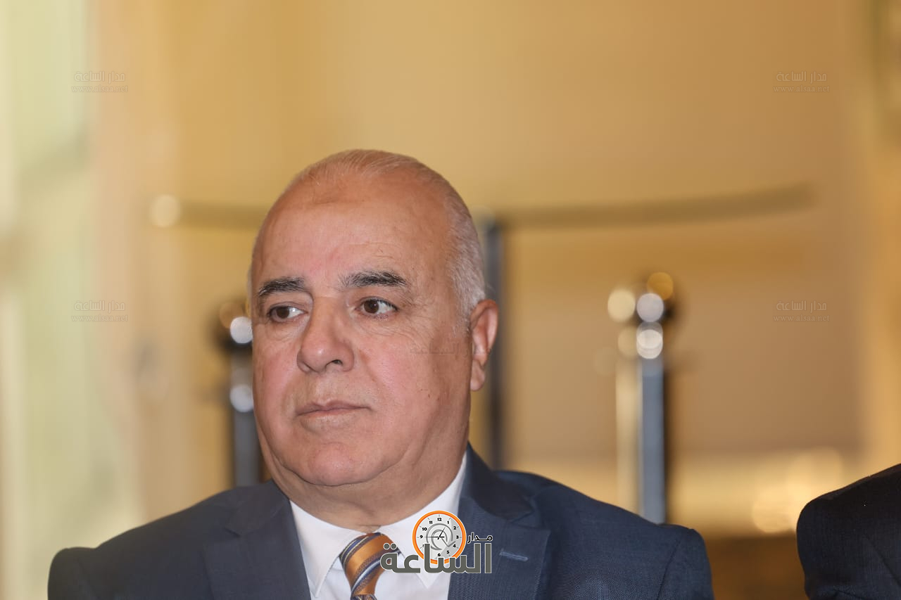 Madar Al-Saa Images 0.7636176776128611