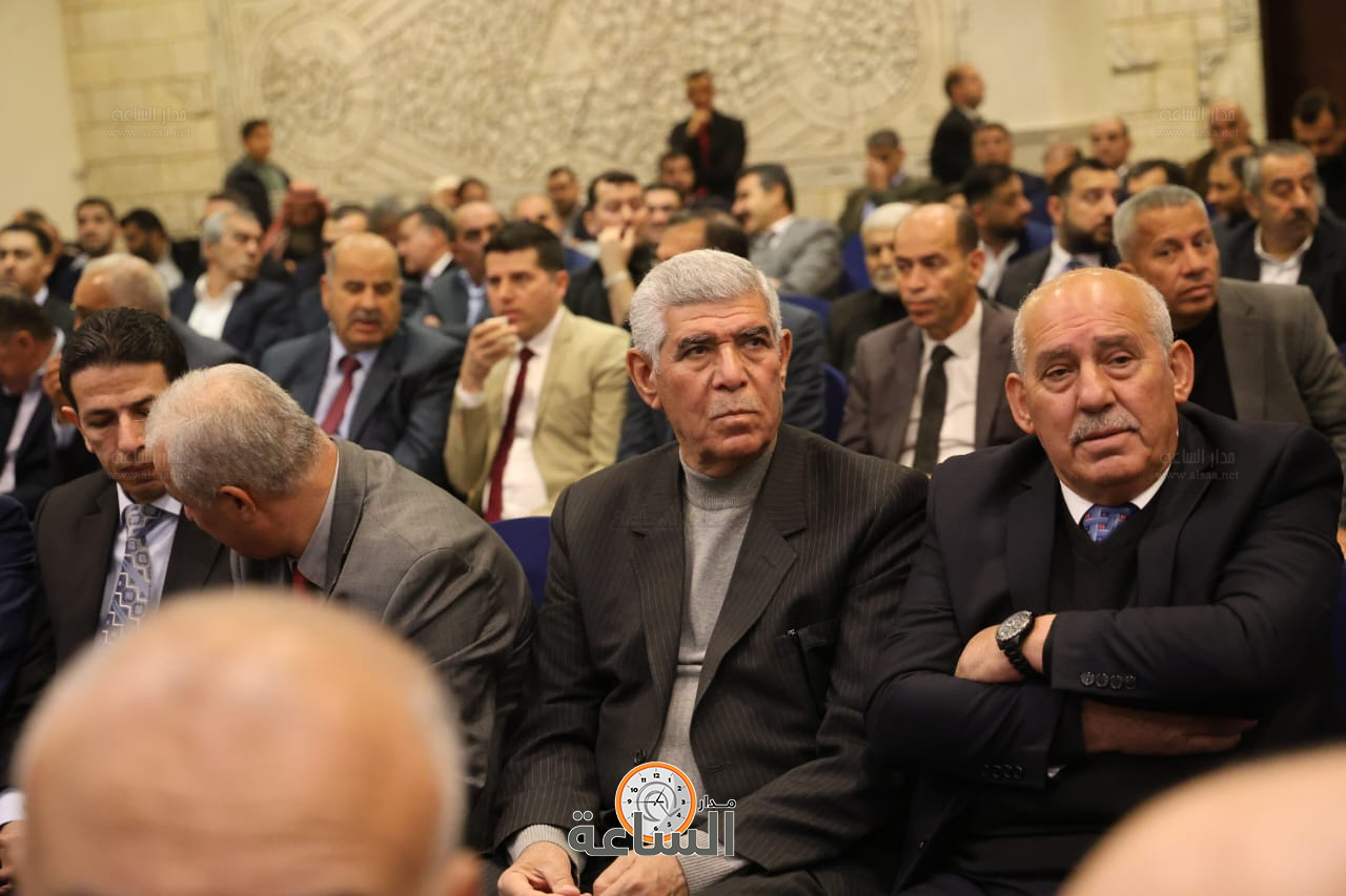 Madar Al-Saa Images 0.49026326624823524