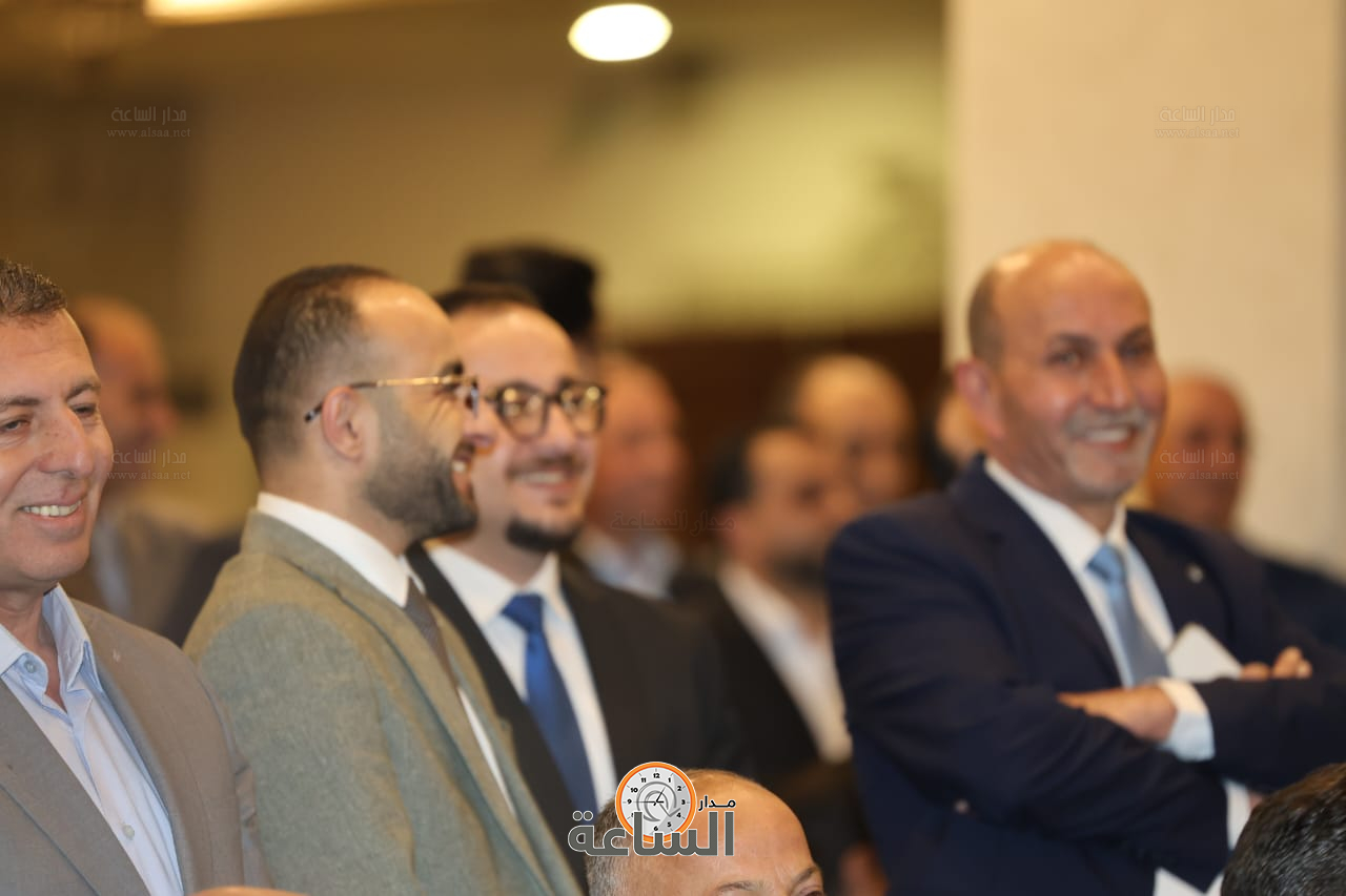 Madar Al-Saa Images 0.48202733886694604