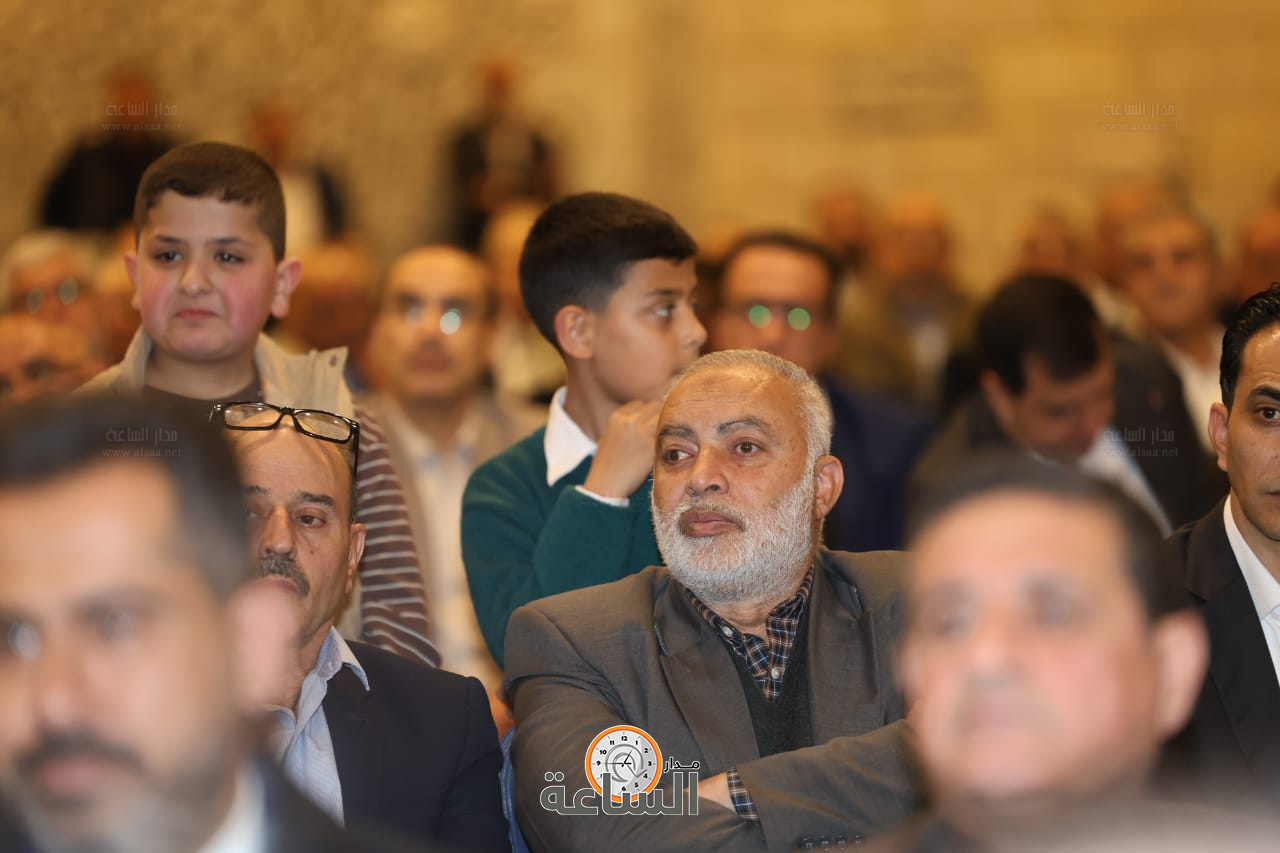 Madar Al-Saa Images 0.5199247474574585