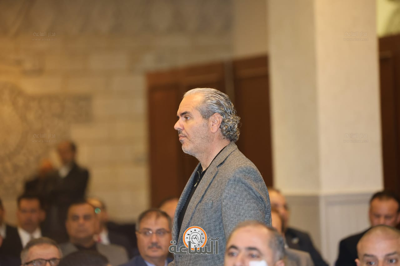 Madar Al-Saa Images 0.6650921357317695