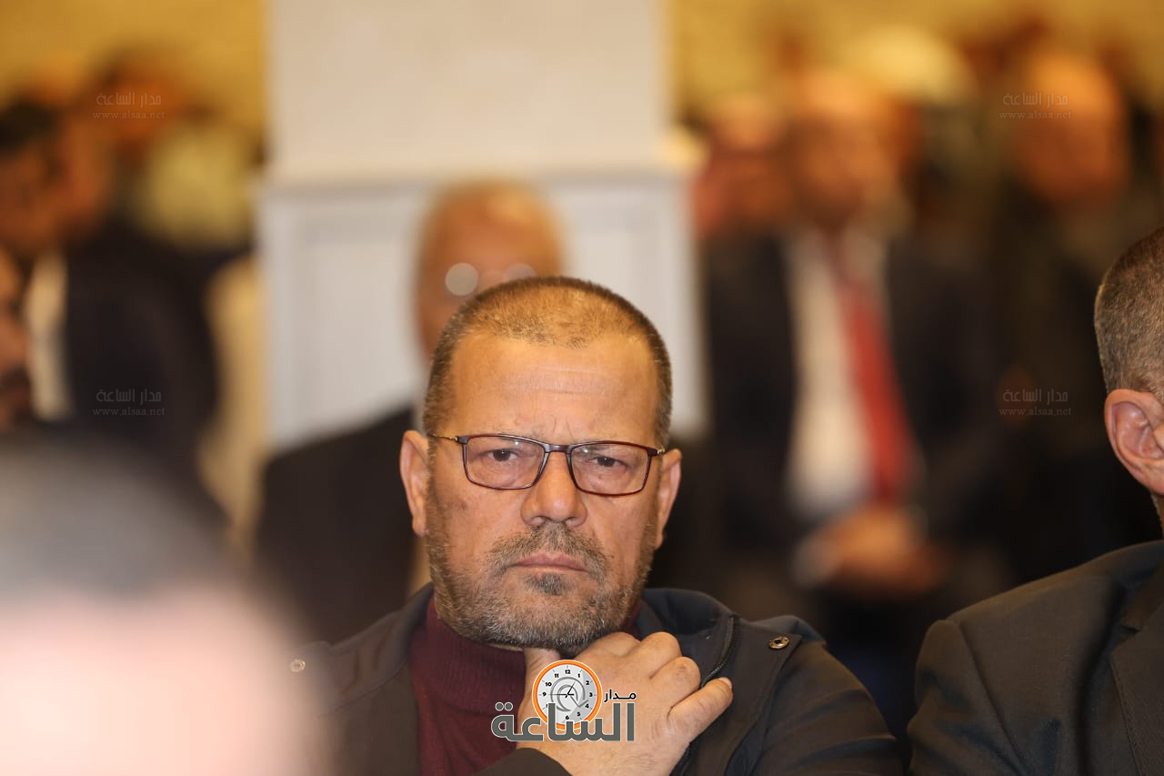 Madar Al-Saa Images 0.157881721393772