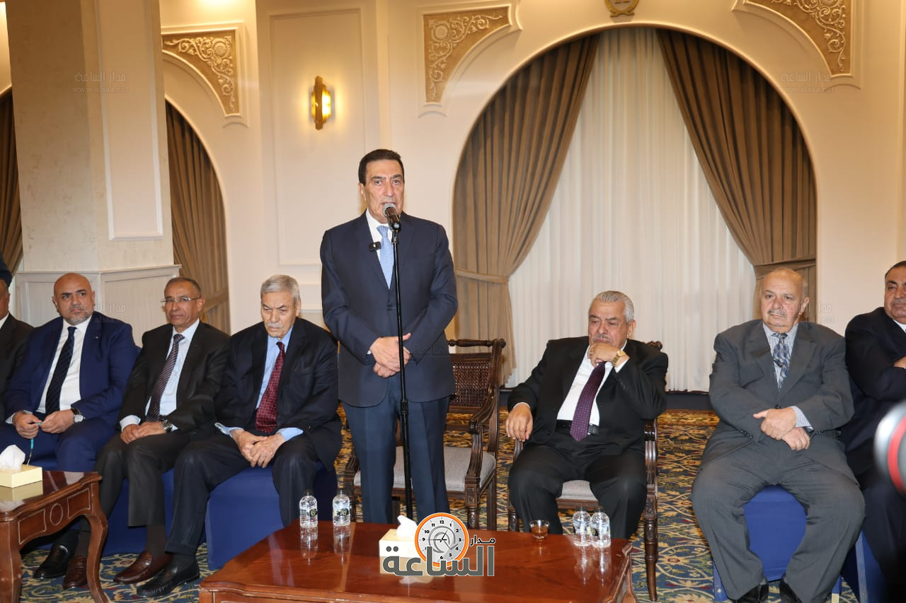 Madar Al-Saa Images 0.6827068967543161