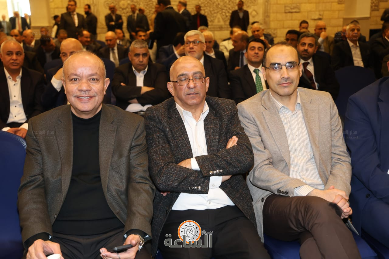 Madar Al-Saa Images 0.4984977284950386