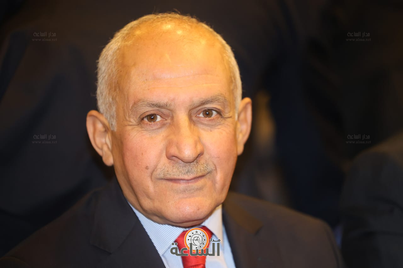 Madar Al-Saa Images 0.36635672856128365