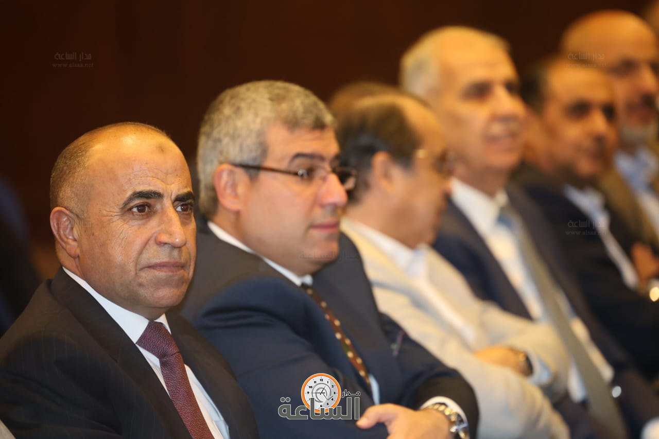 Madar Al-Saa Images 0.9143752141362264