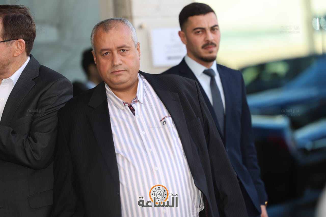 Madar Al-Saa Images 0.9059411234394857