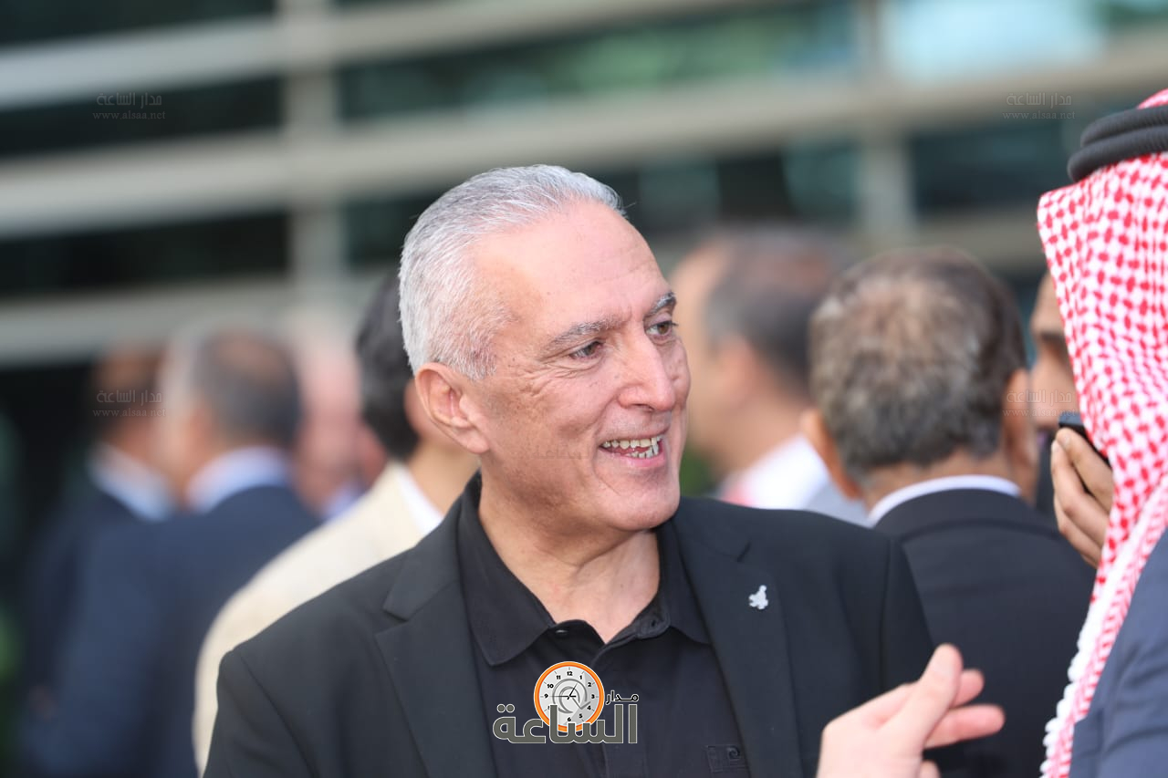 Madar Al-Saa Images 0.37018822108971317