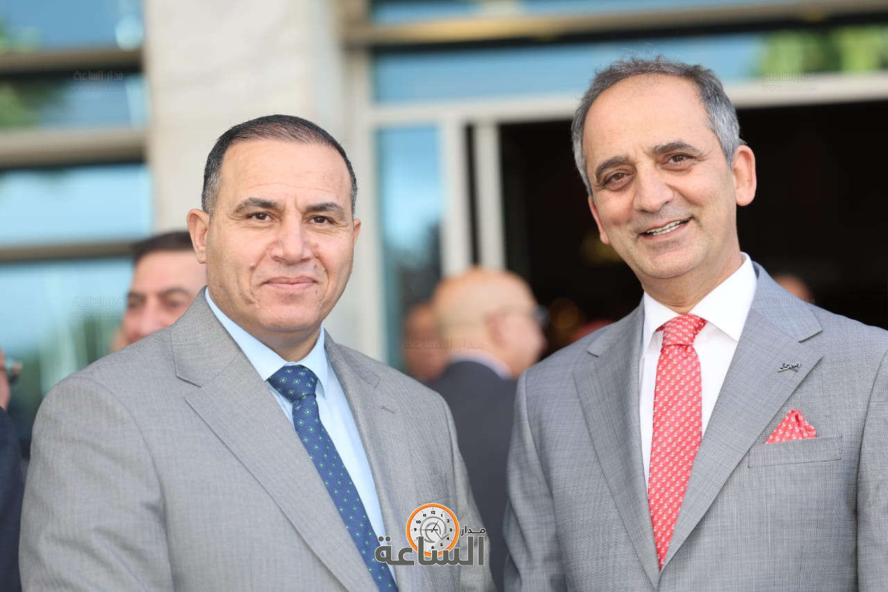 Madar Al-Saa Images 0.7865896683653248