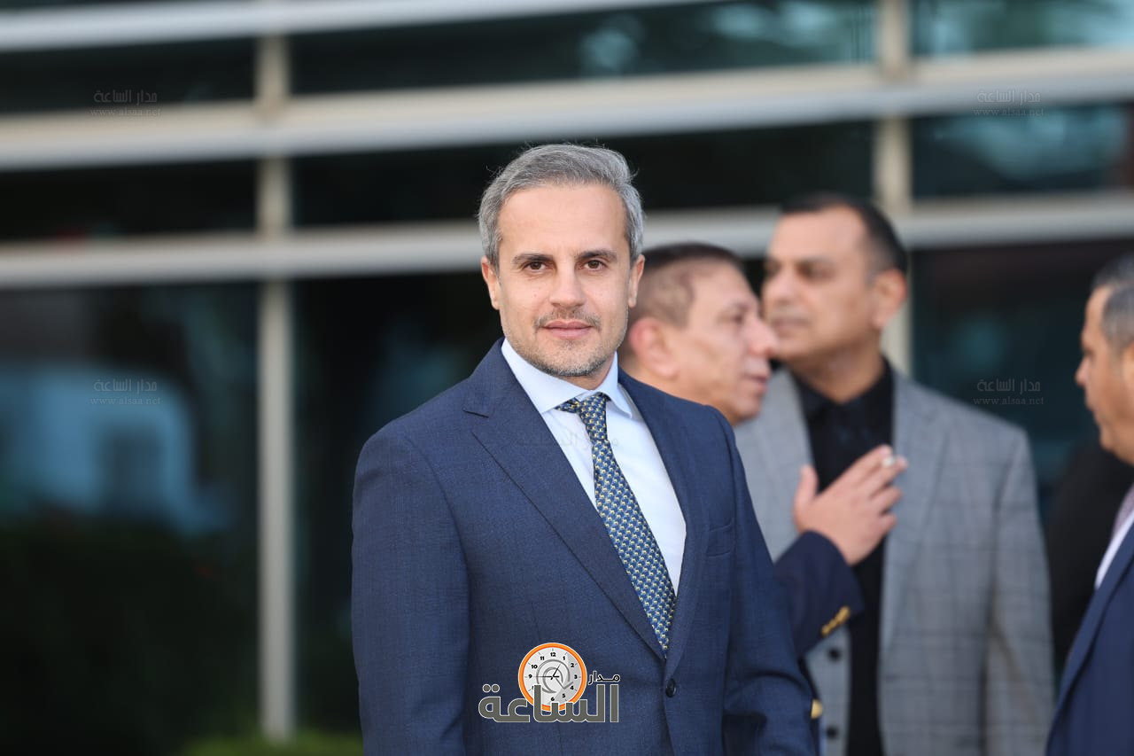 Madar Al-Saa Images 0.9434357404795137