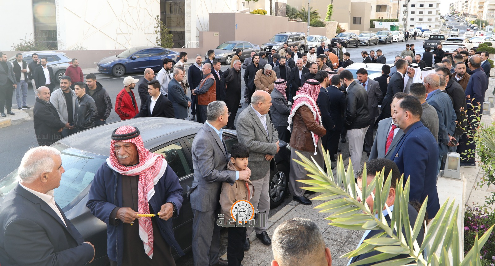 Madar Al-Saa Images 0.867321118662725