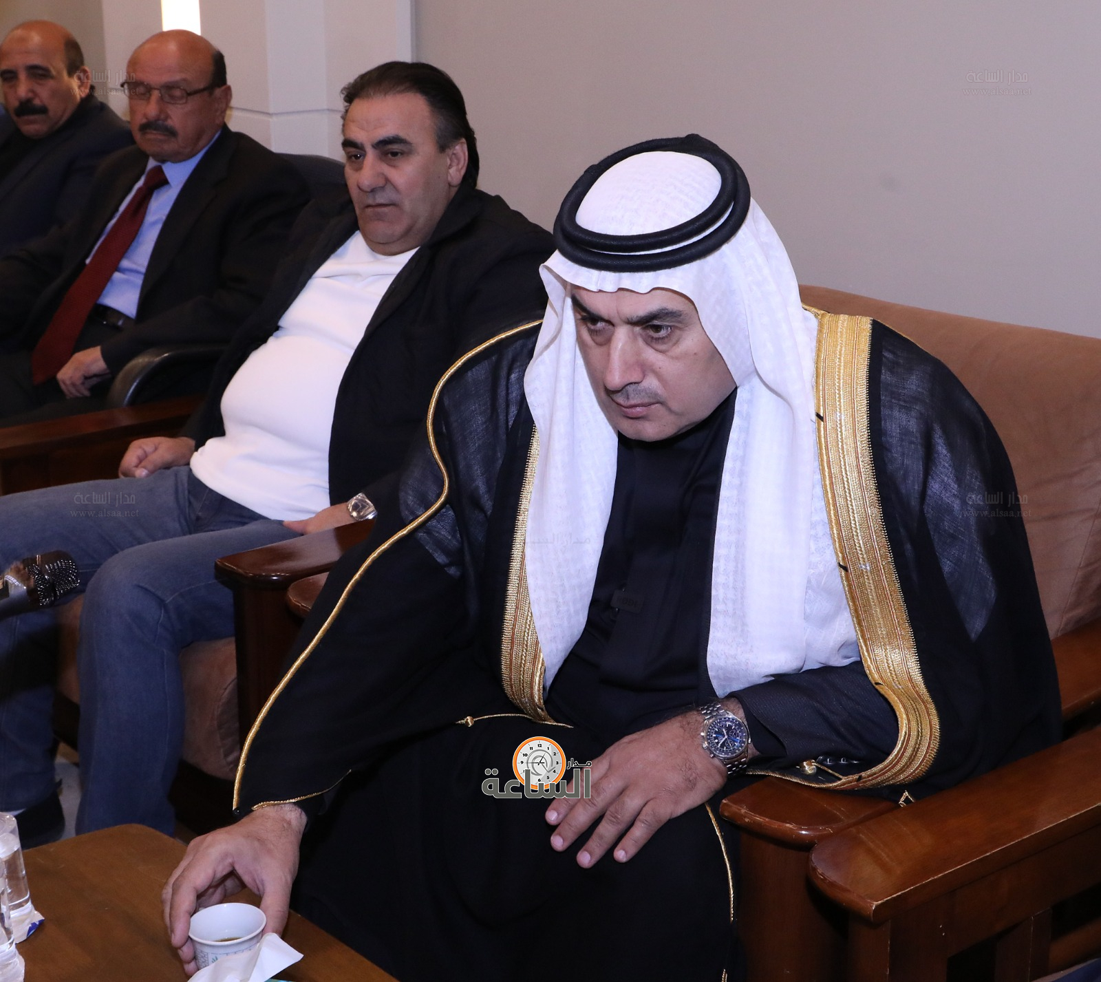 Madar Al-Saa Images 0.8110909547578102