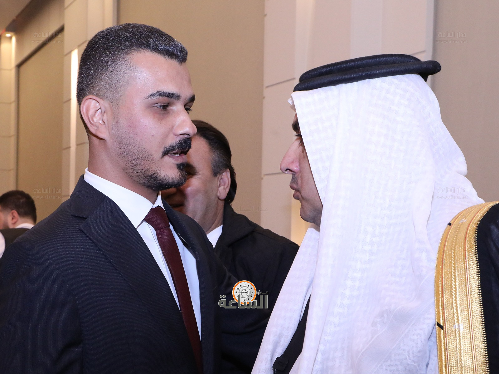 Madar Al-Saa Images 0.33200165676347393