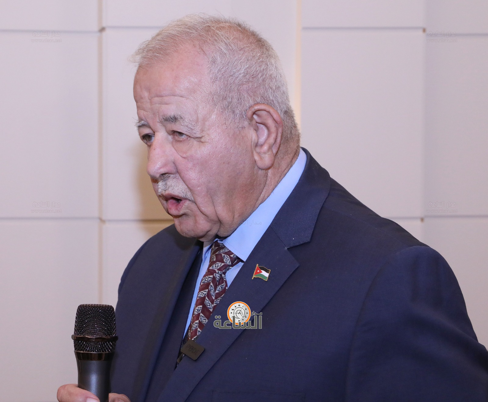 Madar Al-Saa Images 0.9216317175452008