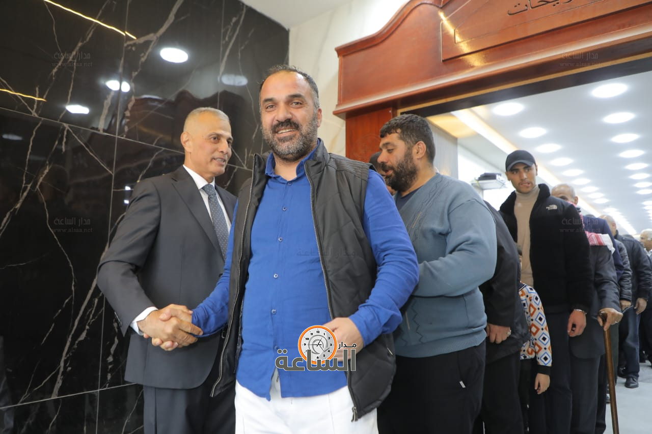 Madar Al-Saa Images 0.25002178248153417